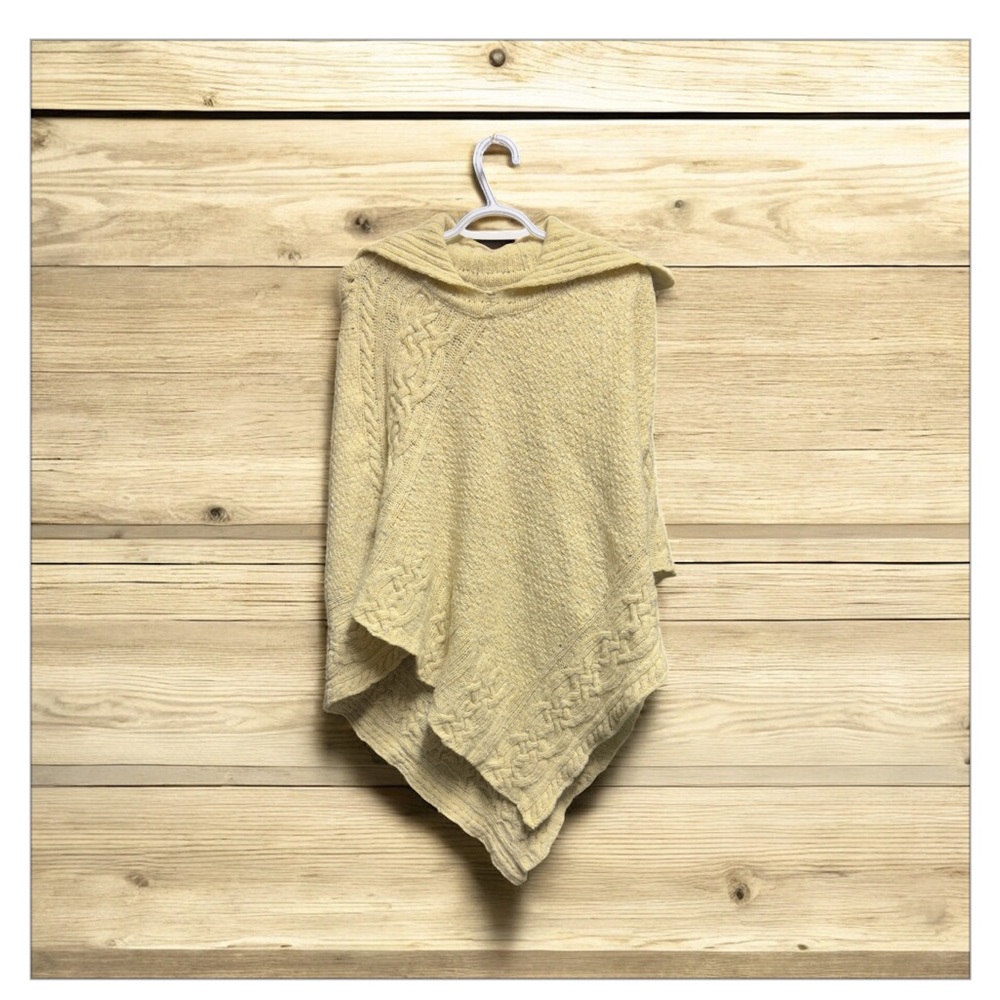 Women's Irelandseye Merino Wool Sweater Poncho, Size S/M